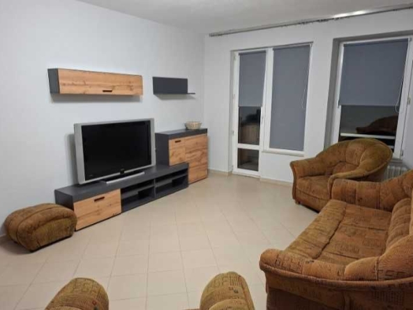 Дава се под наем Едностаен апартамент в София, Център - 75 кв.м за 850 € - Снимка #1