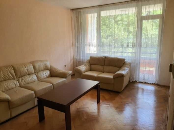 Тристаен апартамент в София, Изток - 97 кв.м за 2629 €/кв.м - Снимка #1