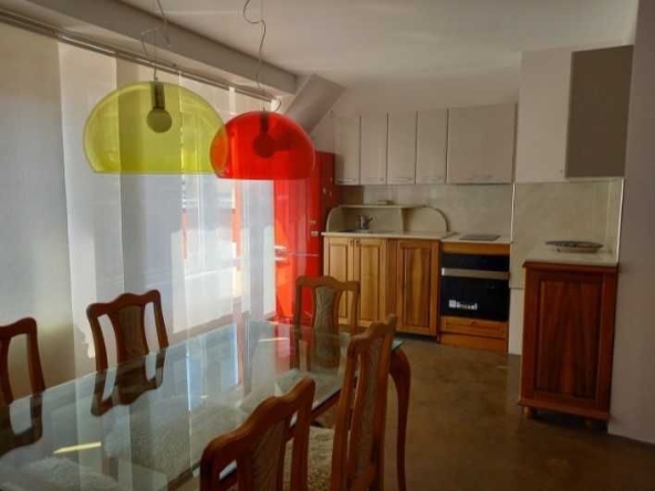 Дава се под наем Двустаен апартамент в София, Център - 115 кв.м за 767 € - Снимка #1