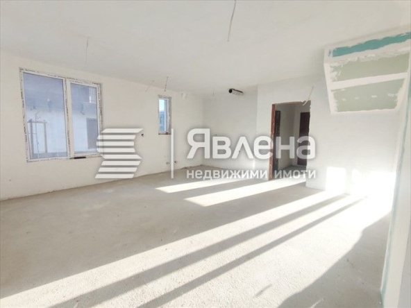 Къща в София, Малинова долина - 187 кв.м за 1170 €/кв.м - Снимка #1