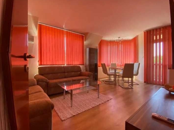 Дава се под наем Двустаен апартамент в Пловдив, Гагарин - 65 кв.м за 219.3 € - Снимка #1