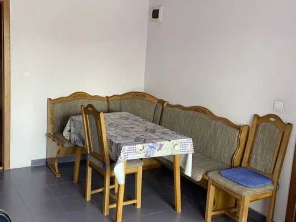 Дава се под наем Тристаен апартамент в Пловдив, Център - 70 кв.м за 229.5 € - Снимка #1