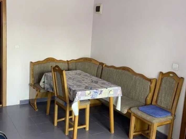 Дава се под наем Тристаен апартамент в Пловдив, Гагарин - 88 кв.м за 255 € - Снимка #1