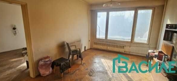 Тристаен апартамент в София, Център - 76 кв.м за 3158 €/кв.м - Снимка #1
