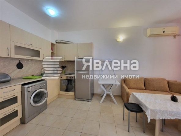 Тристаен апартамент в к.к. Слънчев бряг - 50 кв.м за 1320 €/кв.м - Снимка #1