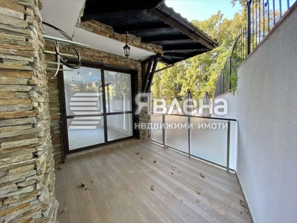 Тристаен апартамент в Приморско - 110 кв.м за 800 €/кв.м - Снимка #1