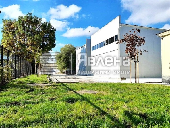 Склад в София, Модерно предградие - 1400 кв.м за 600 €/кв.м - Снимка #1