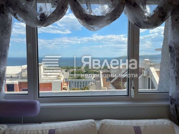 Тристаен апартамент в Варна, Бриз - 77 кв.м за 2416 €/кв.м - Снимка #1