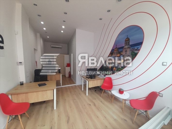 Дава се под наем Магазин в Варна, Център - 30 кв.м за 450 € - Снимка #1
