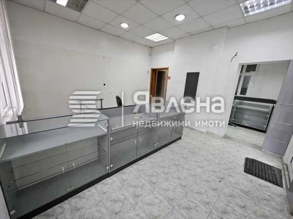 Магазин в Пловдив, Централна гара - 64 кв.м за 1657 €/кв.м - Снимка #1