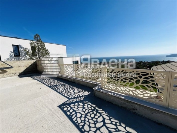 Къща в Варна, м-т Акчелар - 430 кв.м за 1394 €/кв.м - Снимка #1