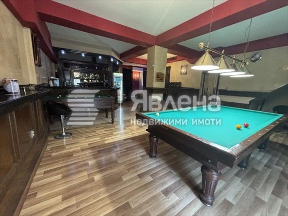 Дава се под наем Заведение в Варна, Колхозен пазар - 80 кв.м за 1022 € - Снимка #1