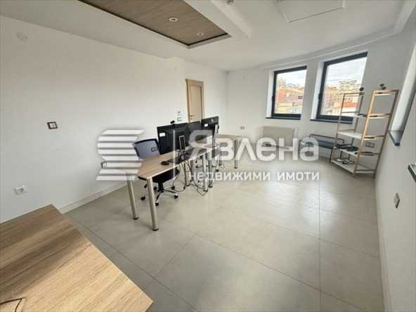 Дава се под наем Офис в Варна, Център - 72 кв.м за 850 € - Снимка #1