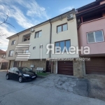 Тристаен апартамент в Свищов - 101 кв.м за 605 €/кв.м - Снимка #1
