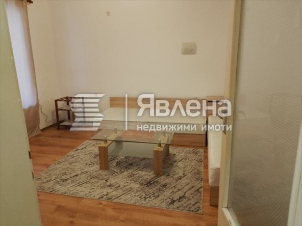 Дава се под наем Двустаен апартамент в Бургас, Възраждане - 55 кв.м за 280 € - Снимка #1