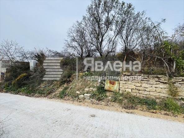 Парцел в Варна, м-т Св. Никола - 1340 кв.м за 195 €/кв.м - Снимка #1