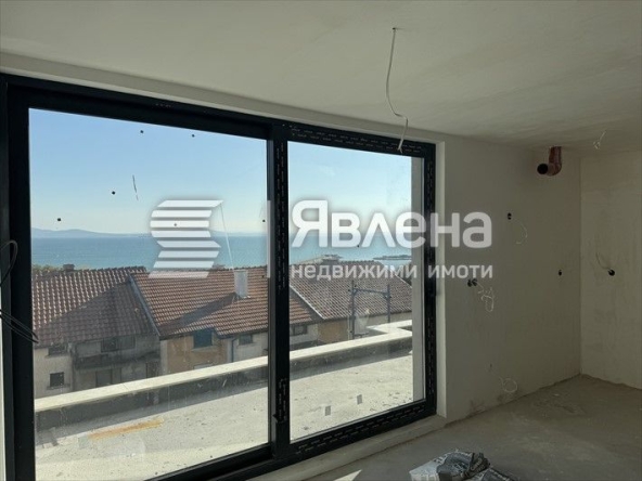 Тристаен апартамент в Бургас, Сарафово - 149 кв.м за 1241 €/кв.м - Снимка #1