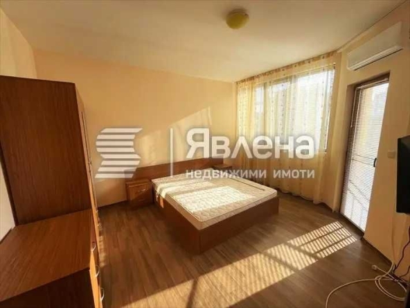 Двустаен апартамент в София, Център - 52 кв.м за 1693 €/кв.м - Снимка #1