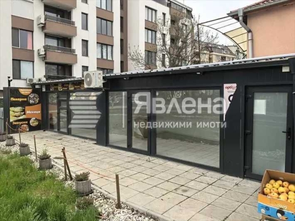 Дава се под наем Магазин в София, Люлин - център - 25 кв.м за 770 € - Снимка #1