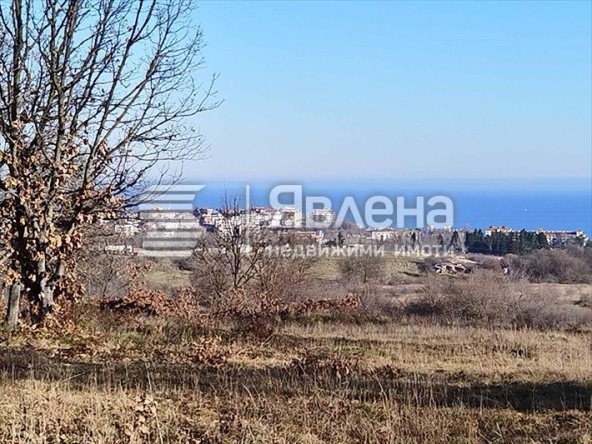 Парцел в Царево - 5600 кв.м за 26 €/кв.м - Снимка #1