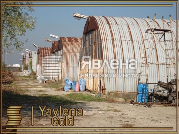 Парцел в София, Илиянци - 9876 кв.м за 152 €/кв.м - Снимка #1