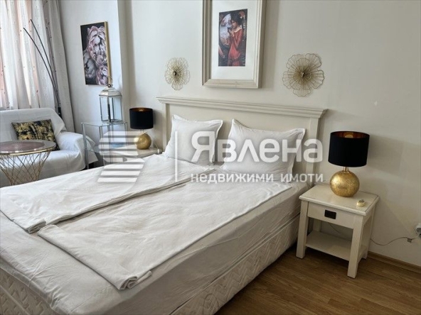 Дава се под наем Едностаен апартамент в к.к. Слънчев бряг - 28 кв.м за 250 € - Снимка #1