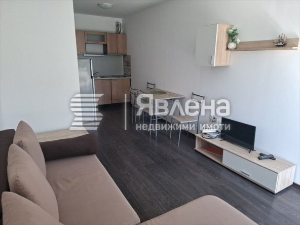 Двустаен апартамент в к.к. Слънчев бряг - 68 кв.м за 912 €/кв.м - Снимка #1