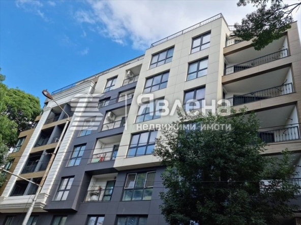 Четиристаен апартамент в Варна, Операта - 189 кв.м за 1694 €/кв.м - Снимка #1