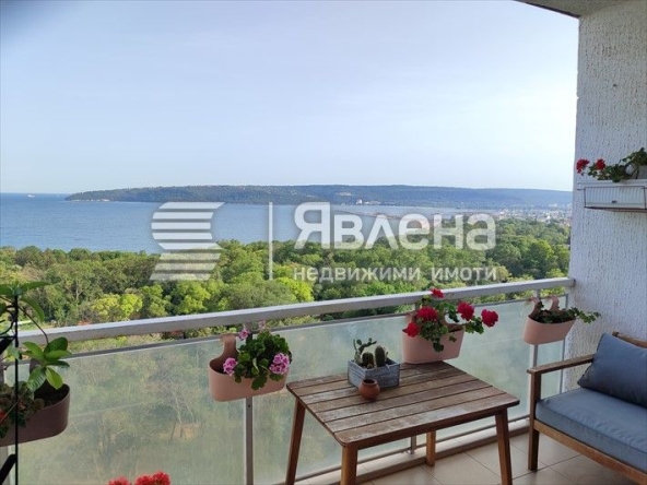 Дава се под наем Четиристаен апартамент в Варна, ВИНС - 110 кв.м за 1300 € - Снимка #1