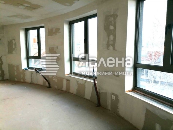 Тристаен апартамент в София, Манастирски ливади - 131 кв.м за 2500 €/кв.м - Снимка #1