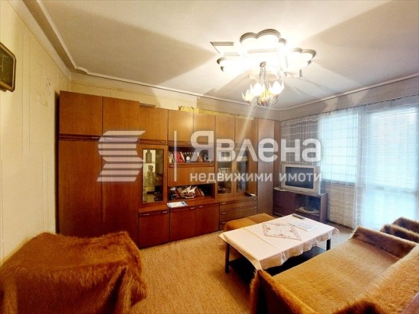 Етаж от къща в Ямбол, Каргон - 88 кв.м за 1364 €/кв.м - Снимка #1