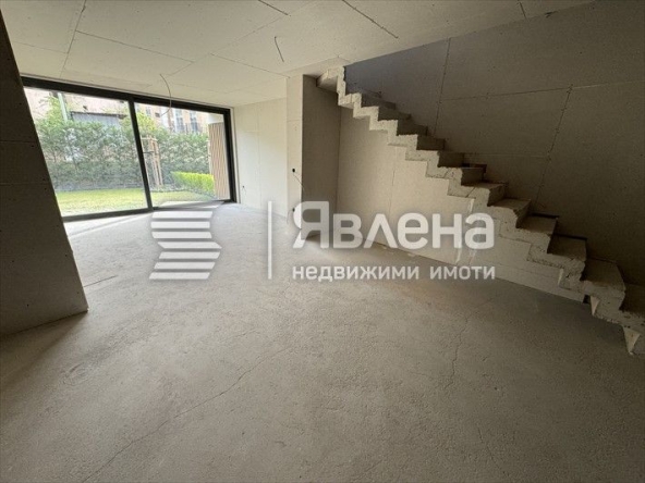 Къща в София, Бояна - 242 кв.м за 1538 €/кв.м - Снимка #1