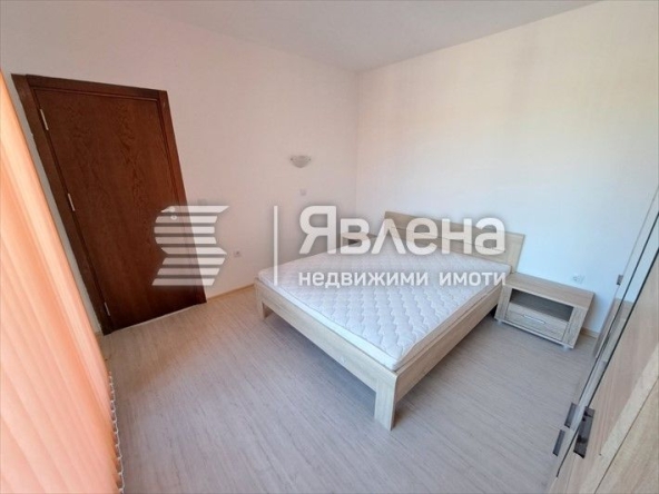 Двустаен апартамент в к.к. Слънчев бряг - 70 кв.м за 900 €/кв.м - Снимка #1