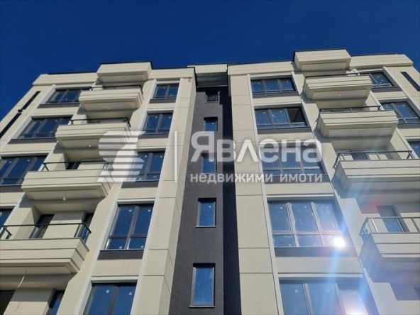 Тристаен апартамент в София, Надежда 4 - 90 кв.м за 1985 €/кв.м - Снимка #1