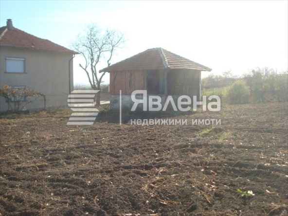Парцел в с. Ханово, Област Ямбол - 1100 кв.м за 10 €/кв.м - Снимка #1