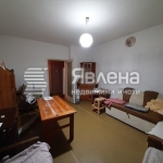Дава се под наем Тристаен апартамент в Ямбол, Център - 80 кв.м за 255 € - Снимка #1