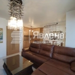 Дава се под наем Тристаен апартамент в Благоевград, Идеален център - 76 кв.м за 665 € - Снимка #1