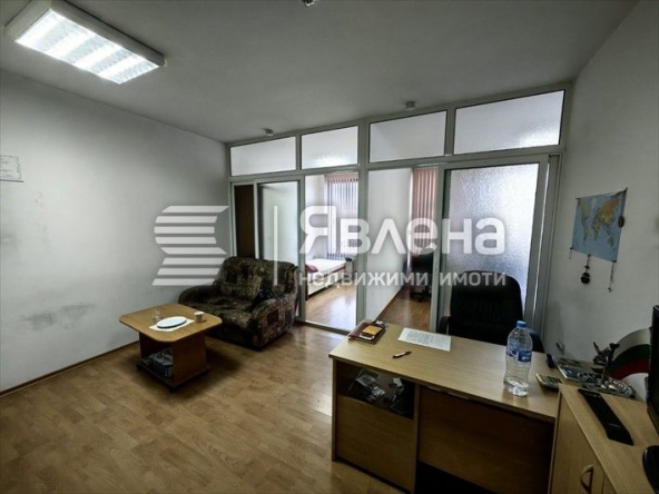 Офис в Благоевград, Широк център - 53 кв.м за 800 €/кв.м - Снимка #1