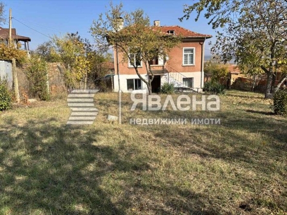 Къща в с. Боерица, Област София-област - 119 кв.м за 883 €/кв.м - Снимка #1