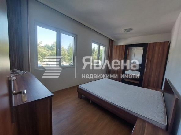 Тристаен апартамент в Пловдив, Кючук Париж - 85 кв.м за 1553 €/кв.м - Снимка #1
