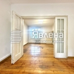 Дава се под наем Четиристаен апартамент в София, Център - 100 кв.м за 700 € - Снимка #1