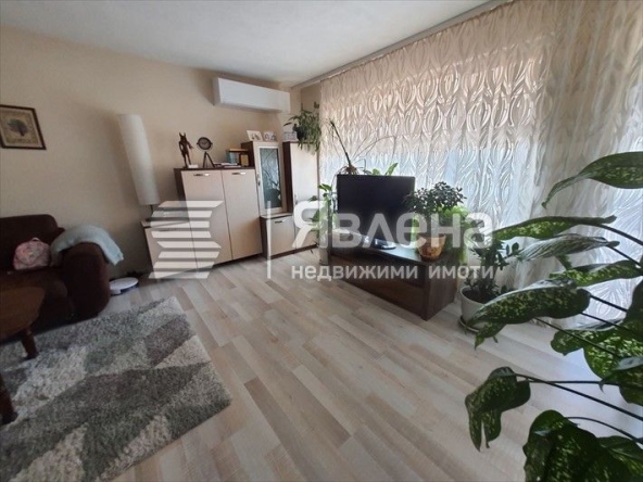 Къща в Царево - 353 кв.м за 822 €/кв.м - Снимка #1