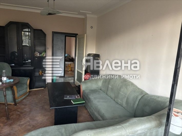 Двустаен апартамент в София, Изток - 68 кв.м за 3089 €/кв.м - Снимка #1