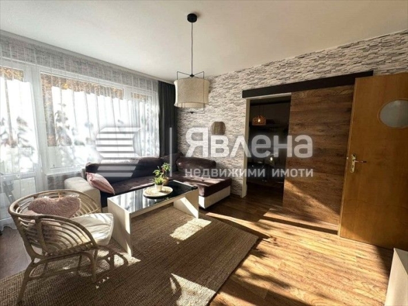 Тристаен апартамент в София, Изток - 85 кв.м за 3871 €/кв.м - Снимка #1