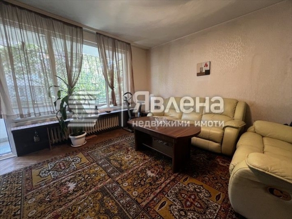Тристаен апартамент в София, Славия - 95 кв.м за 3137 €/кв.м - Снимка #1