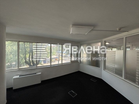 Дава се под наем Офис в София, Хиподрума - 217 кв.м за 2170 € - Снимка #1