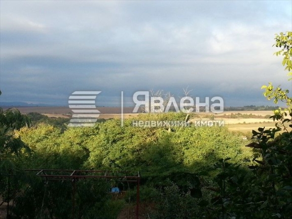 Парцел в с. Садово, Област Варна - 1200 кв.м за 9 €/кв.м - Снимка #1