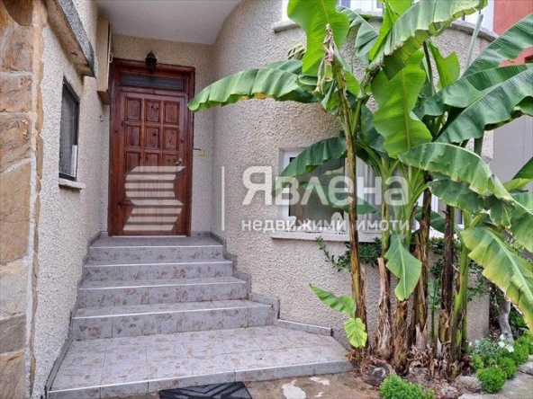 Етаж от къща в с. Равда, Област Бургас - 160 кв.м за 725 €/кв.м - Снимка #1