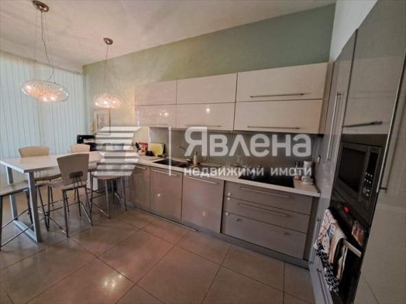 Дава се под наем Тристаен апартамент в Варна, м-т Евксиноград - 97 кв.м за 900 € - Снимка #1