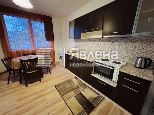 Дава се под наем Двустаен апартамент в Варна, Лятно кино Тракия - 60 кв.м за 383 € - Снимка #1